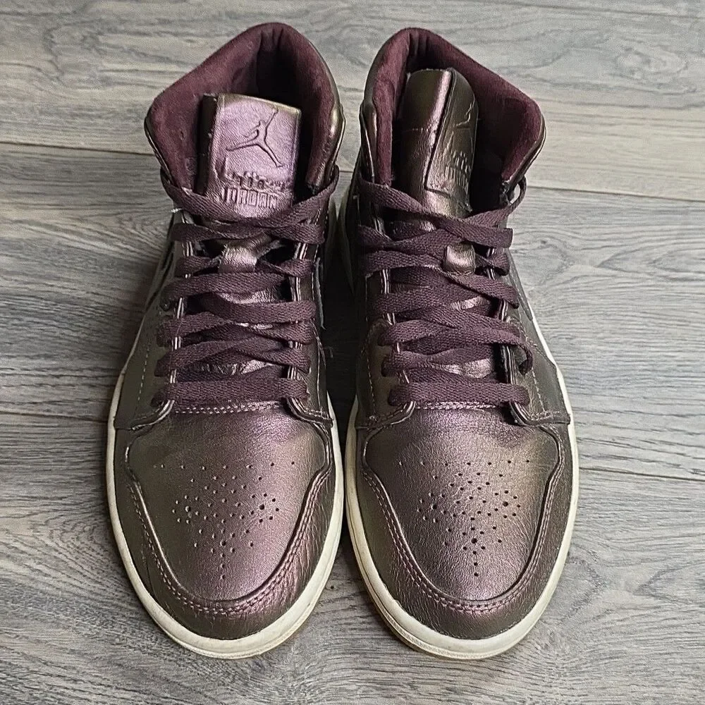Men’s Air Jordan 1 Mid Nouveau Size 8 629151-605